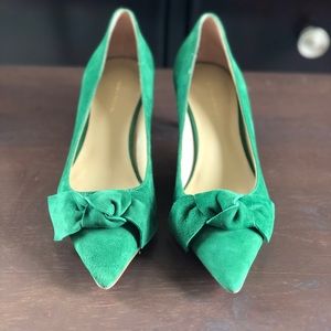 Ann Taylor-Ashlyn Suede Bow Pump